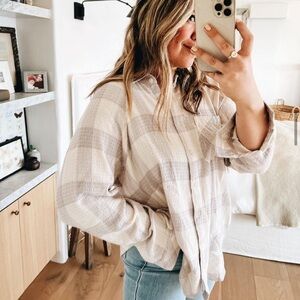 CJLA Devon button down - medium - like new